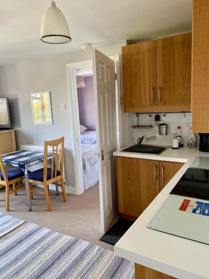 Pound Corner Apartman Godalming Kültér fotó